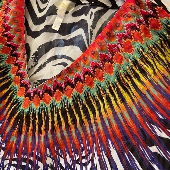 PILYQ Barcelona African Rays Embellished Tunic M/L - Picture 8 of 10